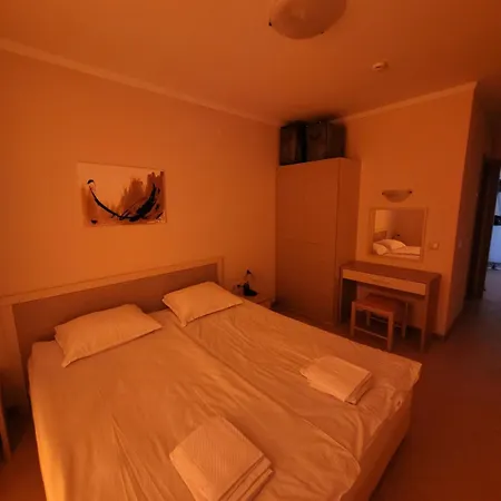 Royal Sun Apartman Napospart