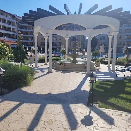 Royal Sun Apartman *